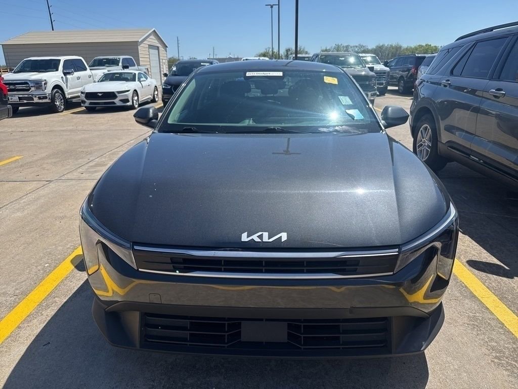 Used 2025 Kia K4 LXS