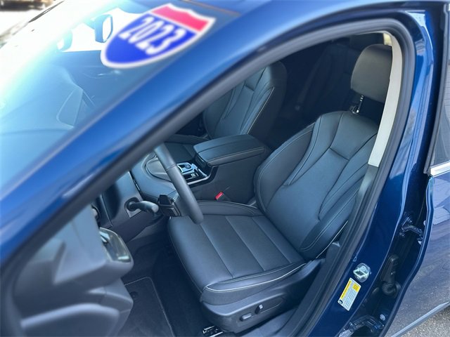 Used 2023 Buick Envision Essence image 12