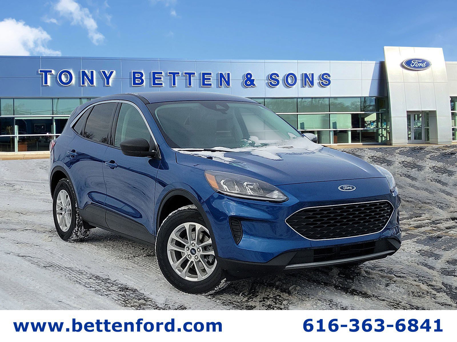 Certified 2022 Ford Escape SE w/ Convenience Package image 1