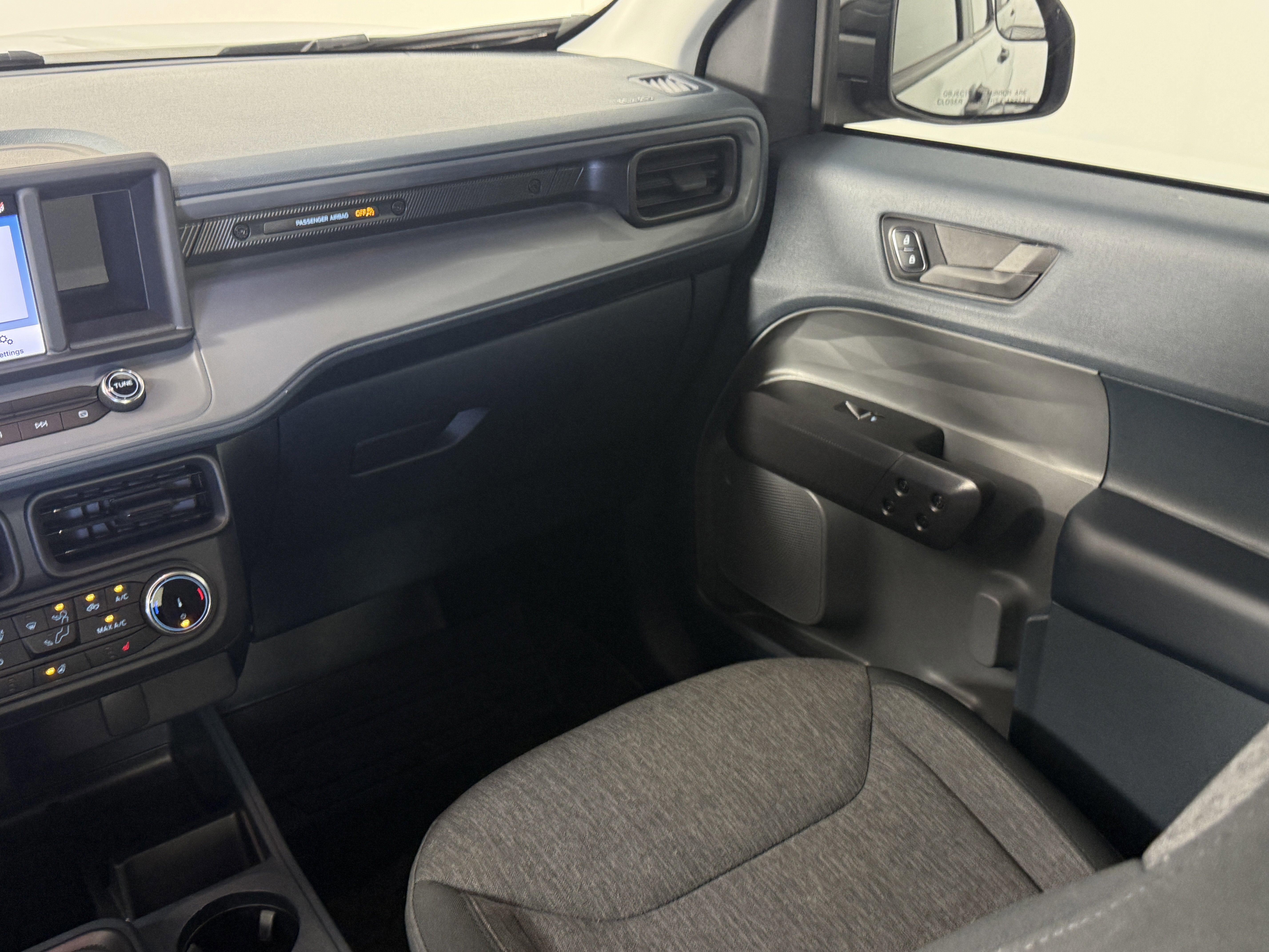 Certified 2024 Ford Maverick XLT w/ XLT Luxury Package image 14