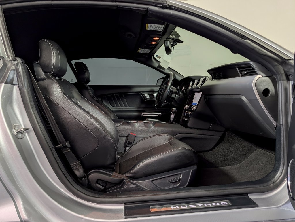 Certified 2020 Ford Mustang GT Premium RWD image 11