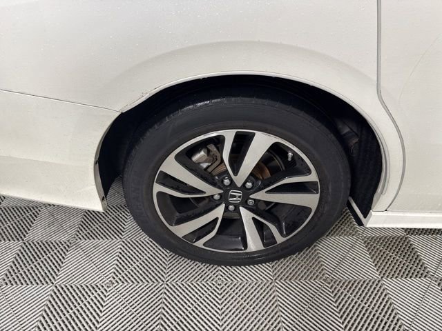Used 2018 Honda Odyssey Elite image 19