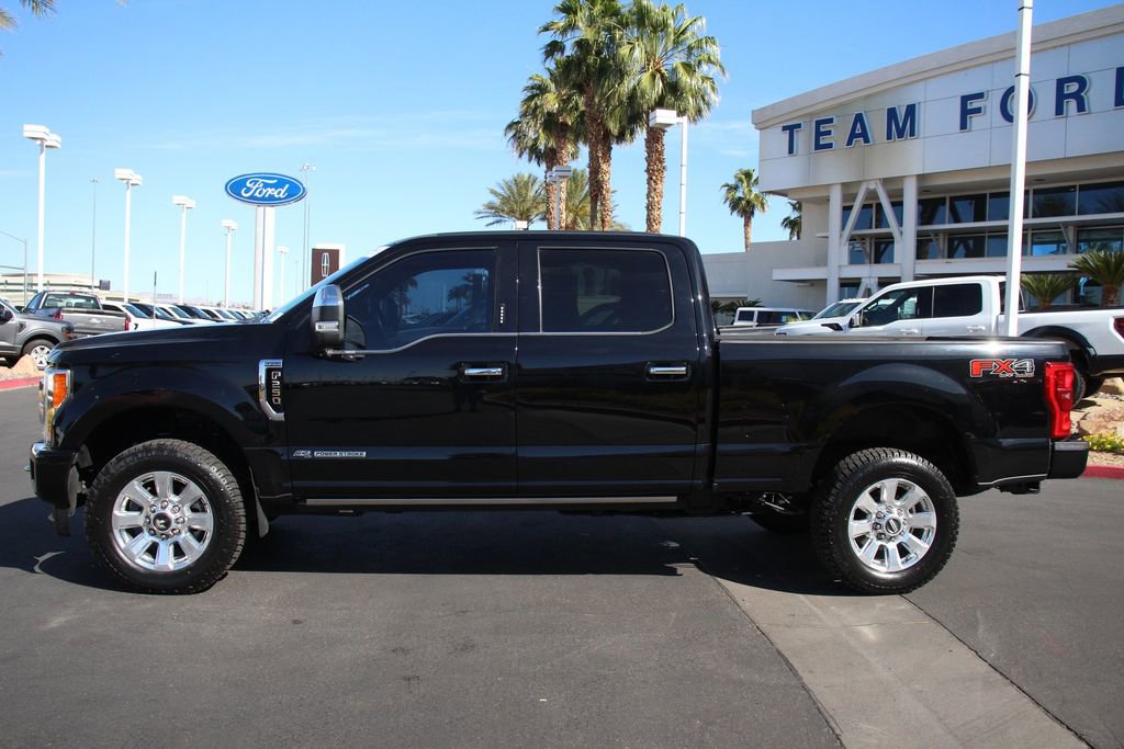 Certified 2018 Ford F250 Platinum w/ Platinum Ultimate Package AWD/4WD image 2