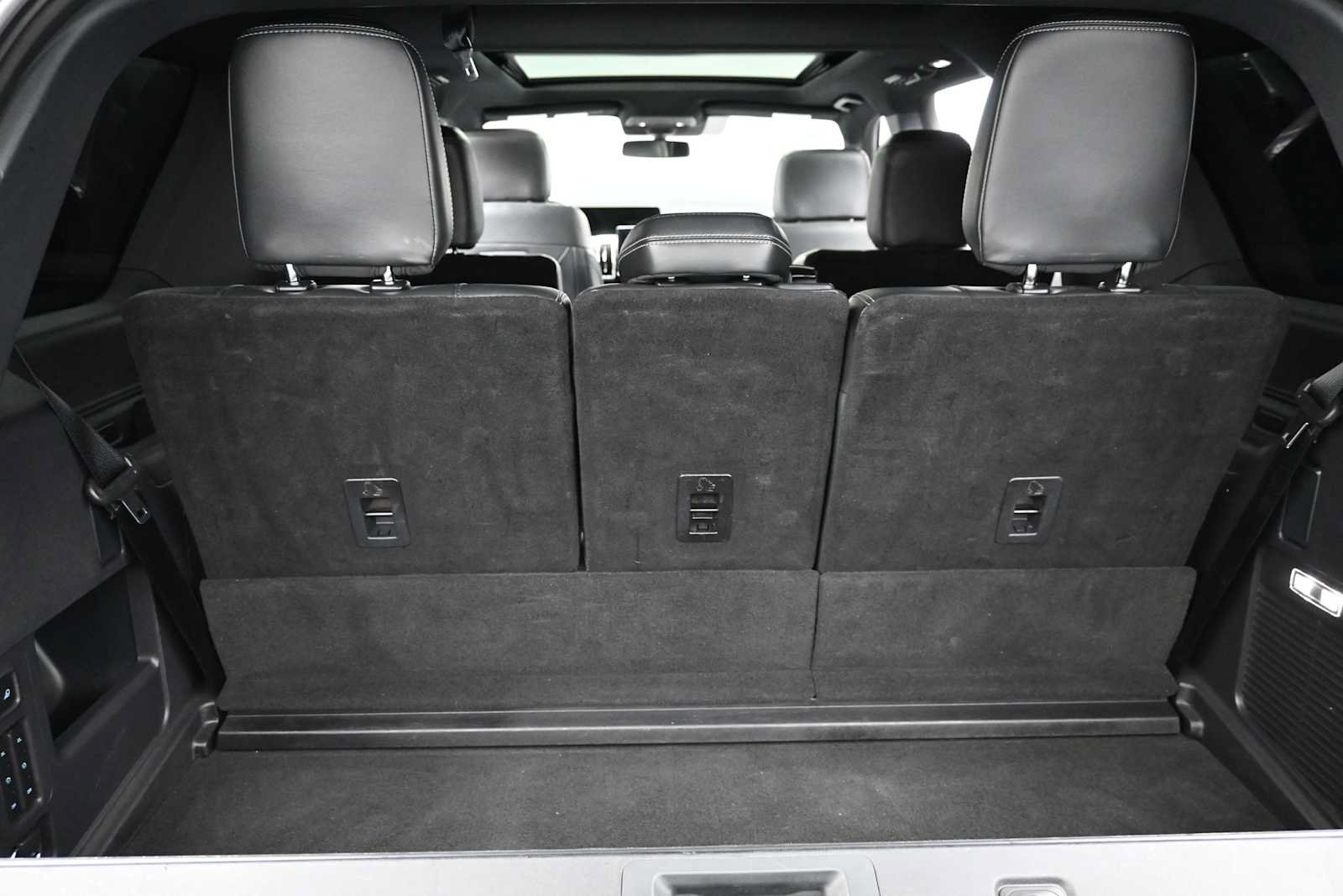 Certified 2025 Ford Expedition Platinum w/ Stealth Appearance Package AWD/4WD image 24