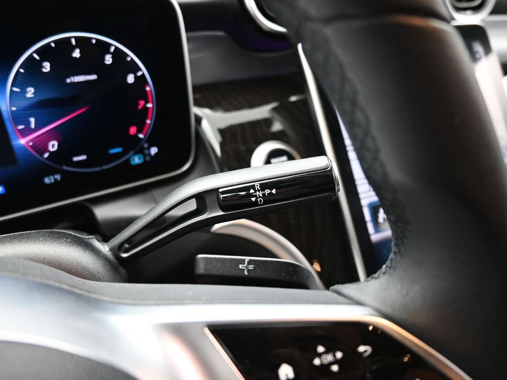 Used 2024 Mercedes-Benz GLC 300 image 43