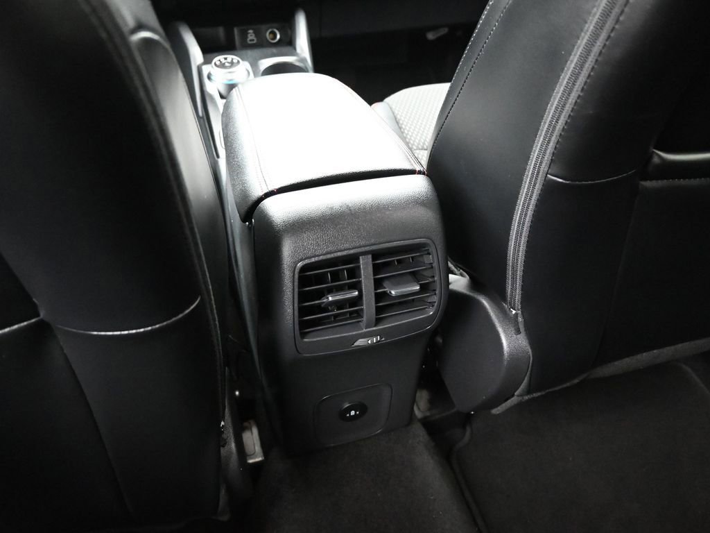 Certified 2025 Ford Escape ST-Line image 51