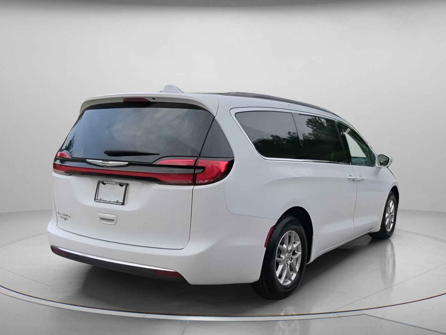Used 2022 Chrysler Pacifica Touring-L FWD image 27