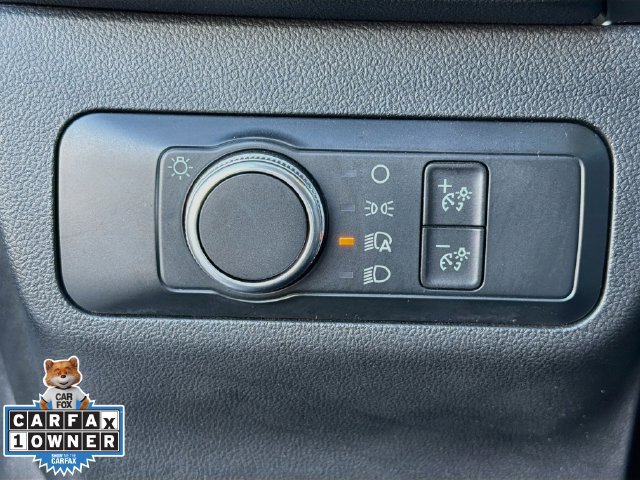 Certified 2021 Ford Escape SE FWD image 33