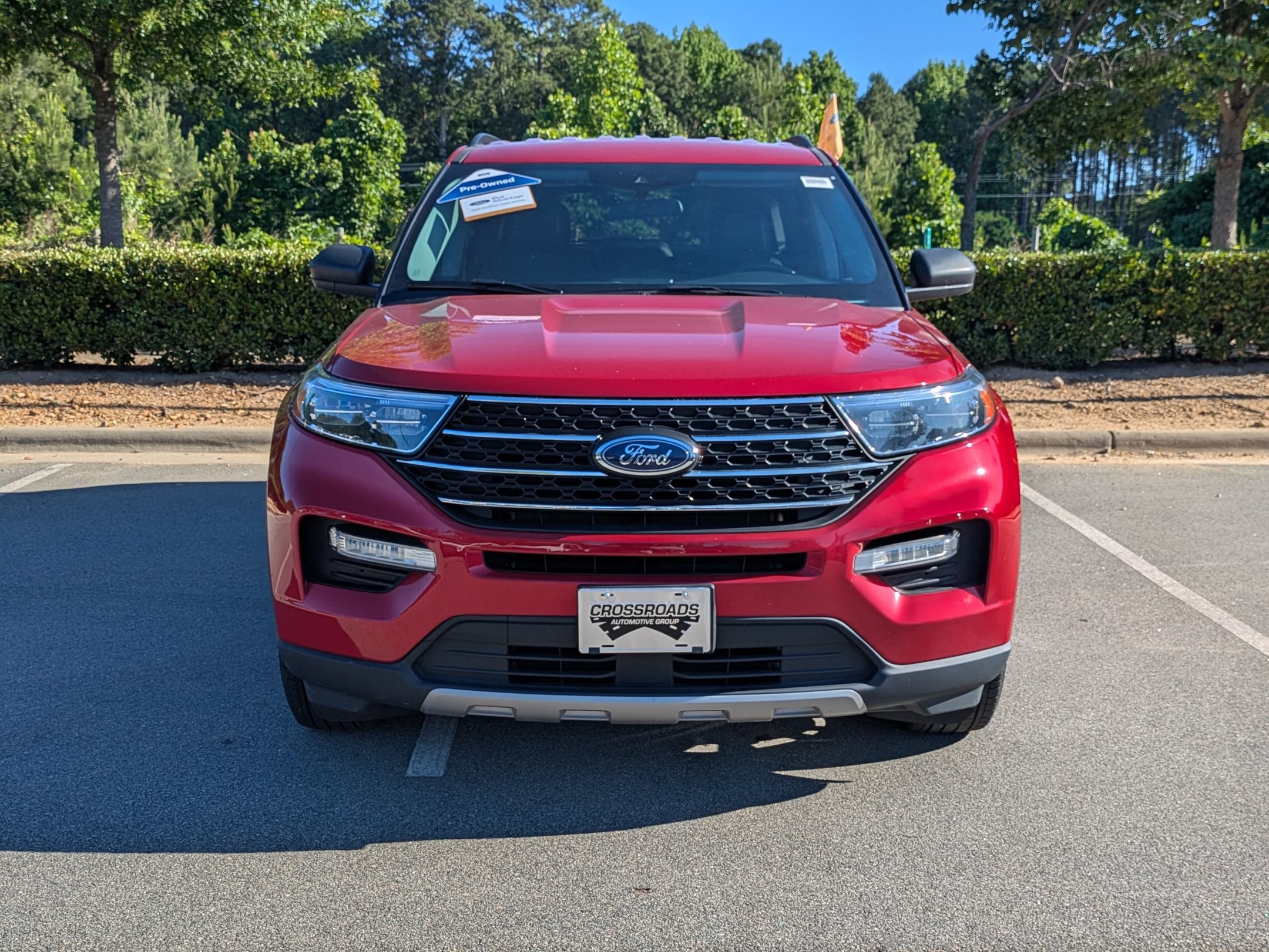 Certified 2023 Ford Explorer XLT w/ Equipment Group 202A AWD/4WD image 9
