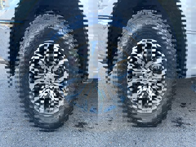 Certified 2019 Ford F150 XLT w/ Equipment Group 301A Mid image 26