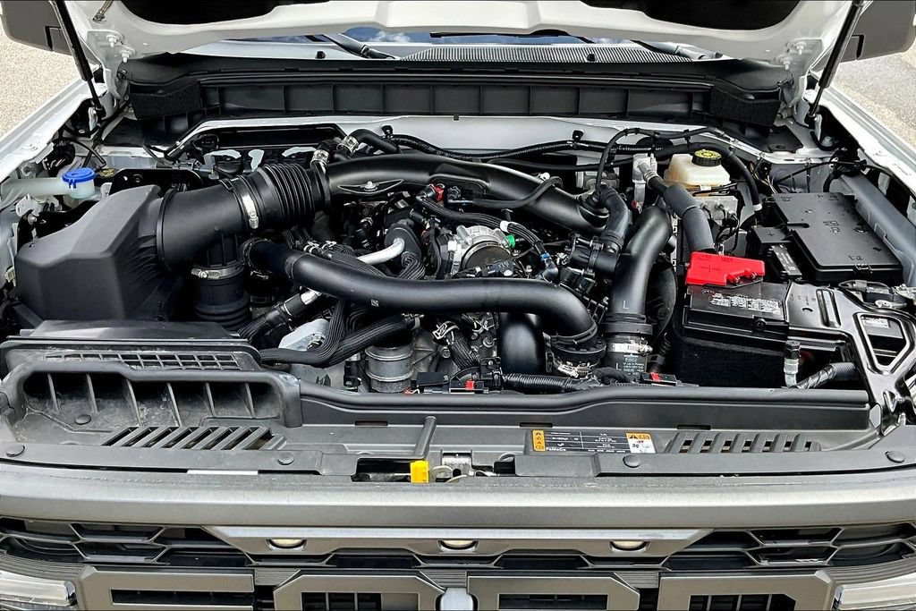Certified 2024 Ford Bronco Raptor w/ Interior Carbon Fiber Pack 6 AWD/4WD image 32