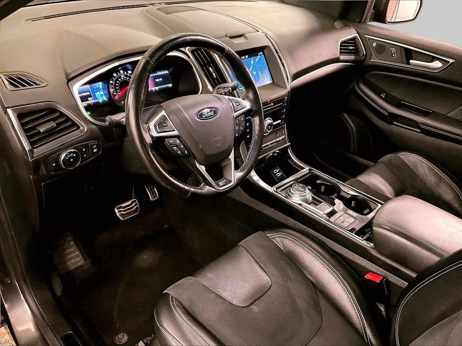 Certified 2019 Ford Edge ST w/ Equipment Group 401A AWD/4WD image 12