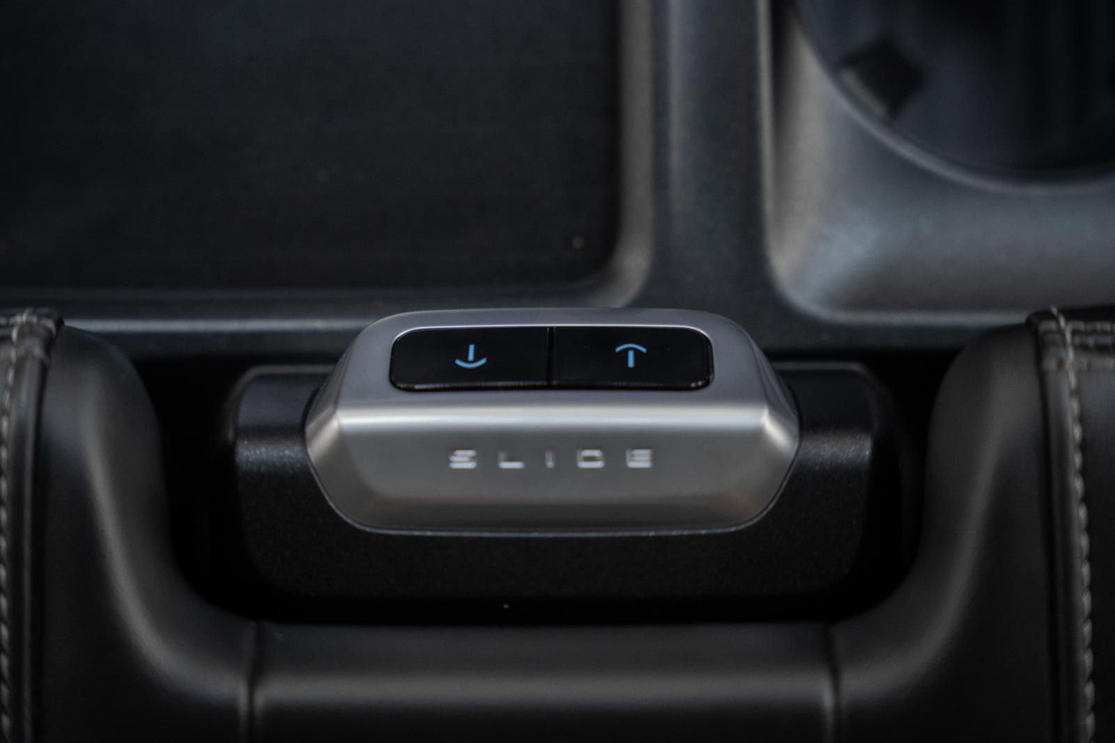 Certified 2025 Ford Expedition Max Platinum image 37