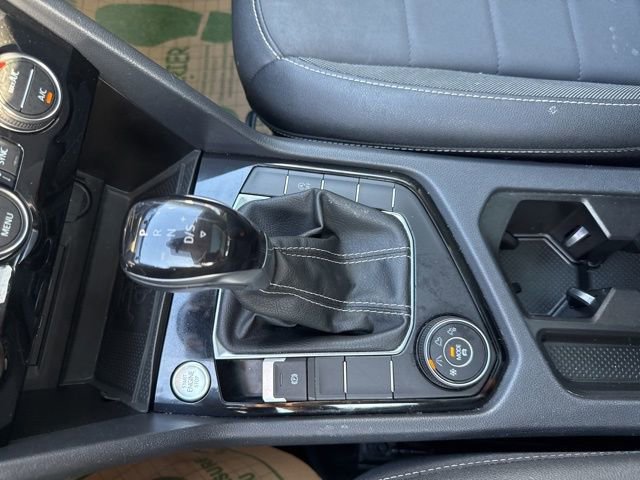 Used 2024 Volkswagen Taos SE AWD/4WD image 27