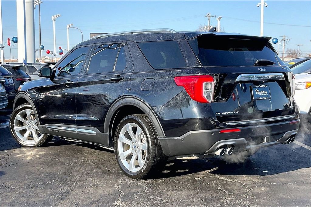 Certified 2020 Ford Explorer Platinum w/ Premium Technology Package image 9