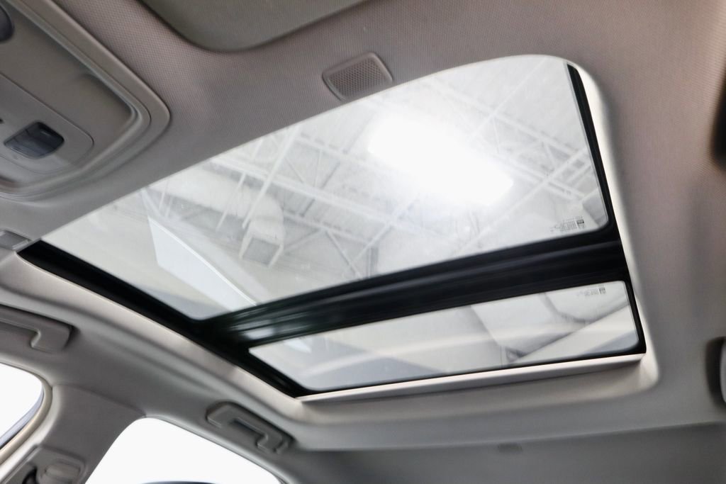 Used 2019 Cadillac CTS Luxury image 25