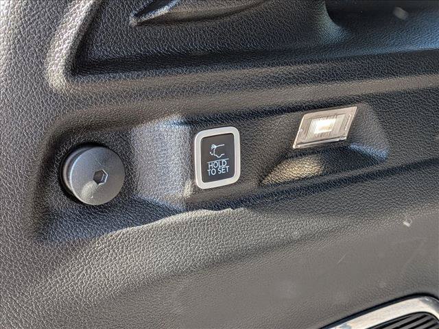 Used 2021 Jeep Grand Cherokee L Limited w/ Trailer Tow Group (B) AWD/4WD image 23