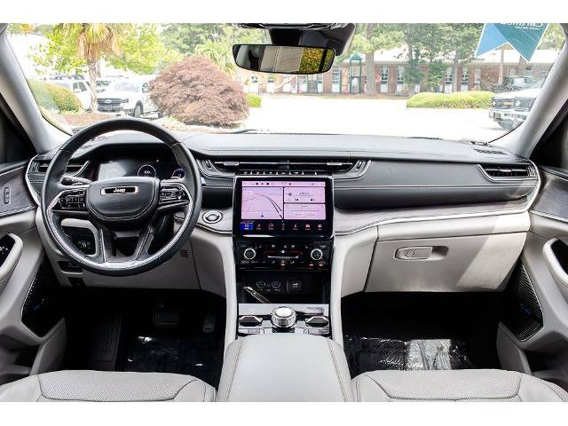 Used 2022 Jeep Grand Cherokee L Overland AWD/4WD image 13