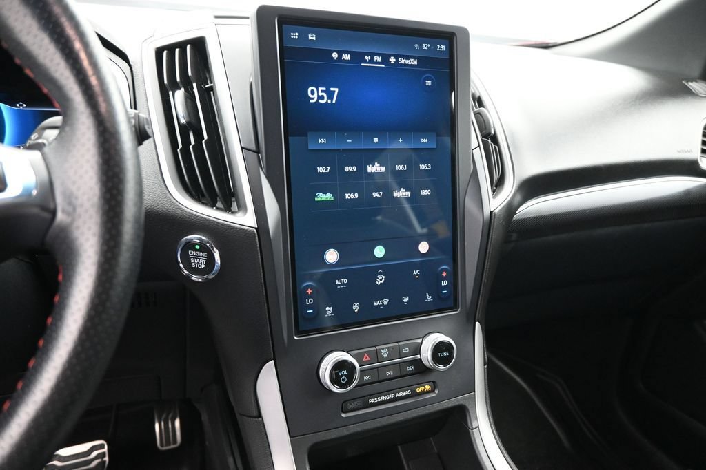 Certified 2021 Ford Edge ST-Line w/ Class II Trailer Tow Package AWD/4WD image 10