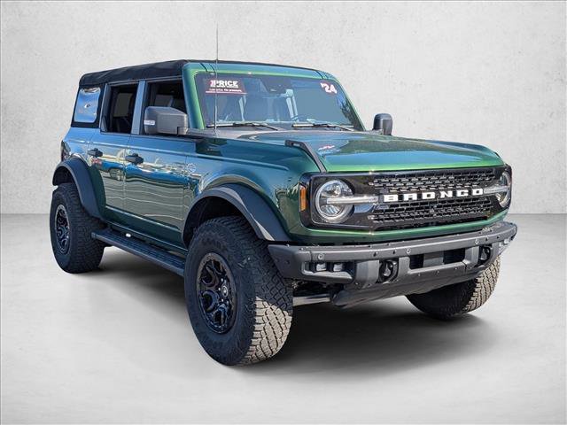 Certified 2024 Ford Bronco Wildtrak AWD/4WD image 3
