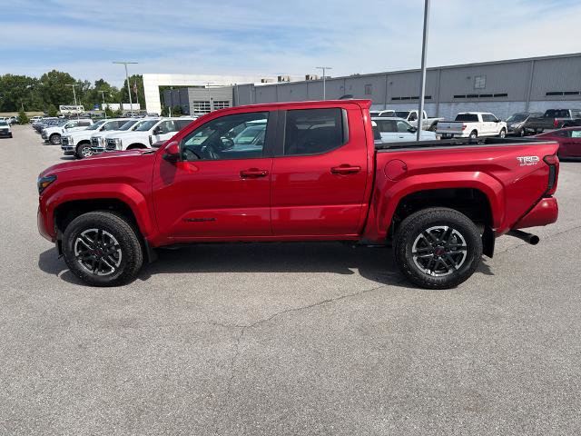Used 2024 Toyota Tacoma TRD Sport AWD/4WD image 8
