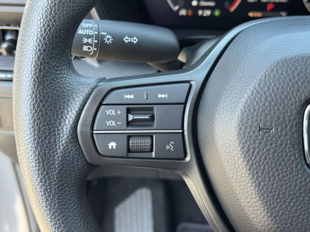 Used 2026 Honda CR-V EX image 12