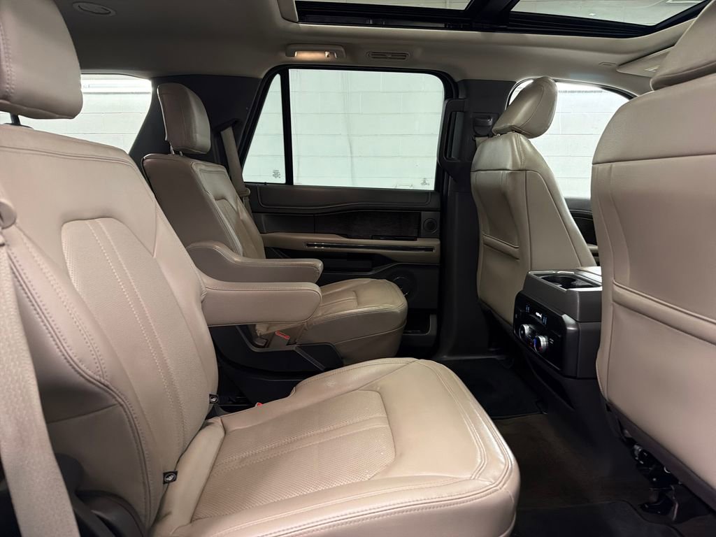 Certified 2021 Ford Expedition Limited RWD image 31