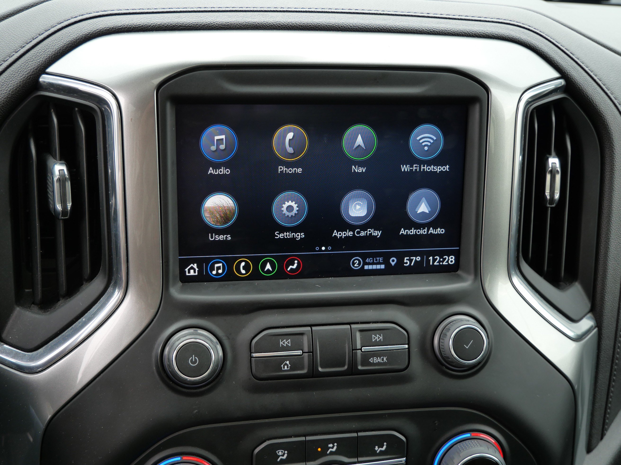 Used 2022 Chevrolet Silverado 1500 LTZ w/ LTZ Convenience Package II AWD/4WD image 22