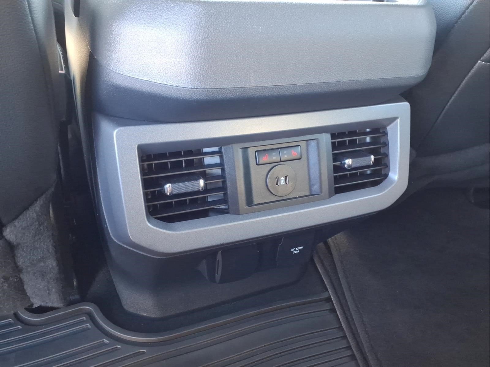 Certified 2024 Ford F250 Lariat w/ Chrome Package AWD/4WD image 17