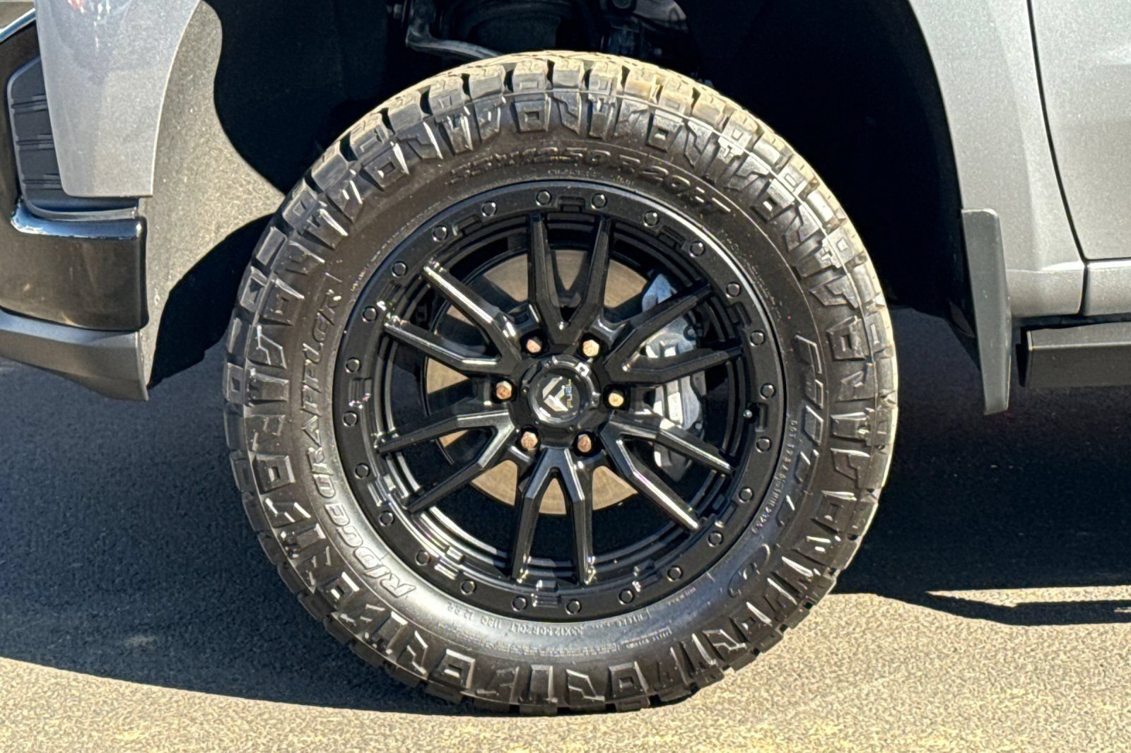 Used 2020 Chevrolet Silverado 1500 Custom Trail Boss w/ Infotainment Package AWD/4WD image 25