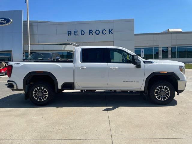 Used 2022 GMC Sierra 2500 SLE w/ X31 Off-Road Package AWD/4WD image 3