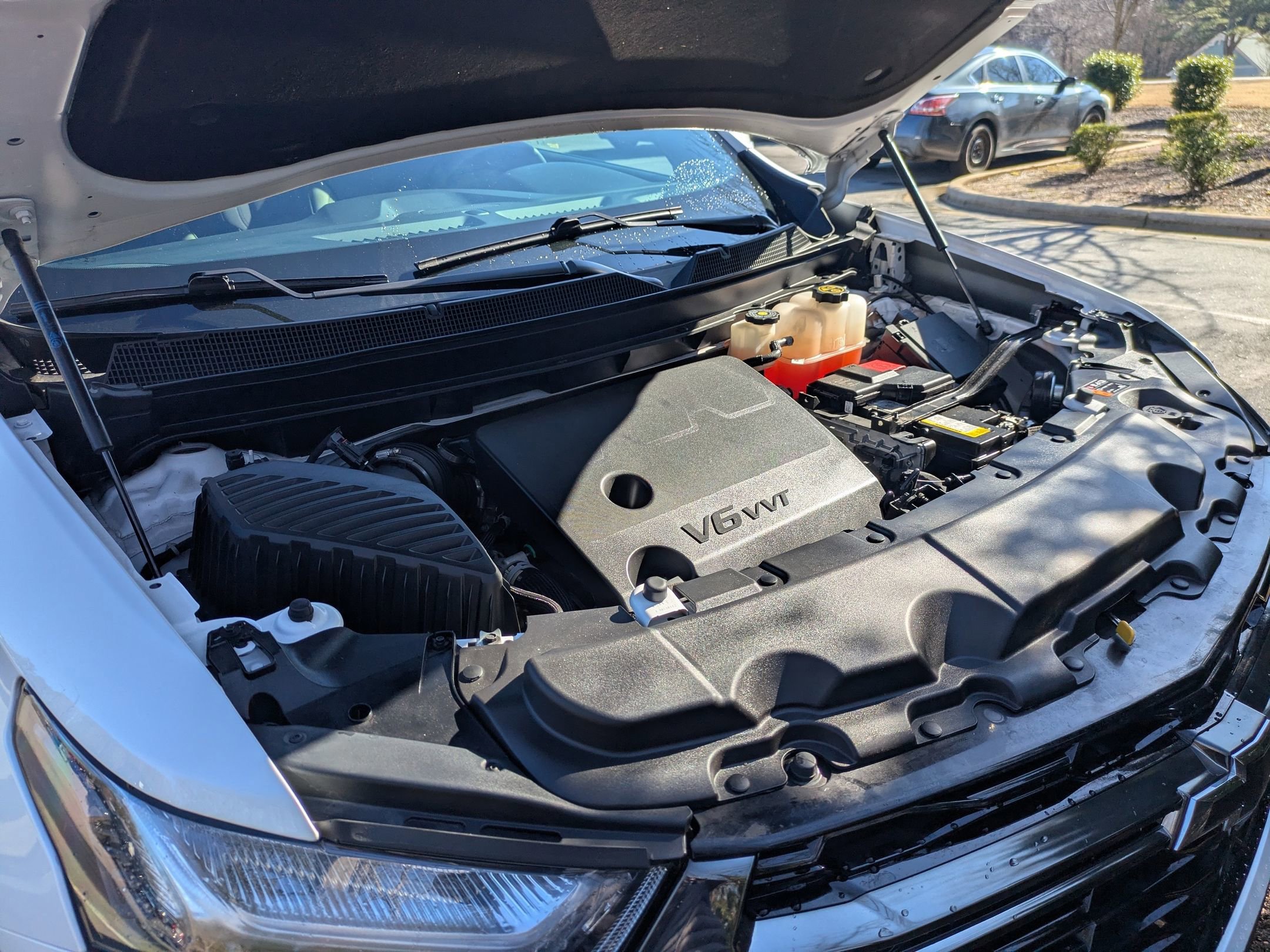 Used 2023 Chevrolet Traverse RS image 43