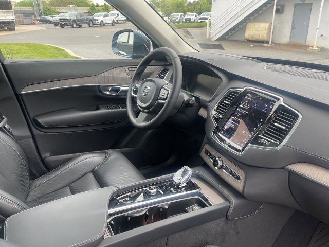 Used 2024 Volvo XC90 B6 Ultimate AWD/4WD image 17