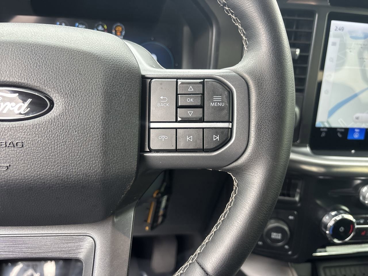 Certified 2025 Ford F150 Lariat w/ Equipment Group 502A High image 37