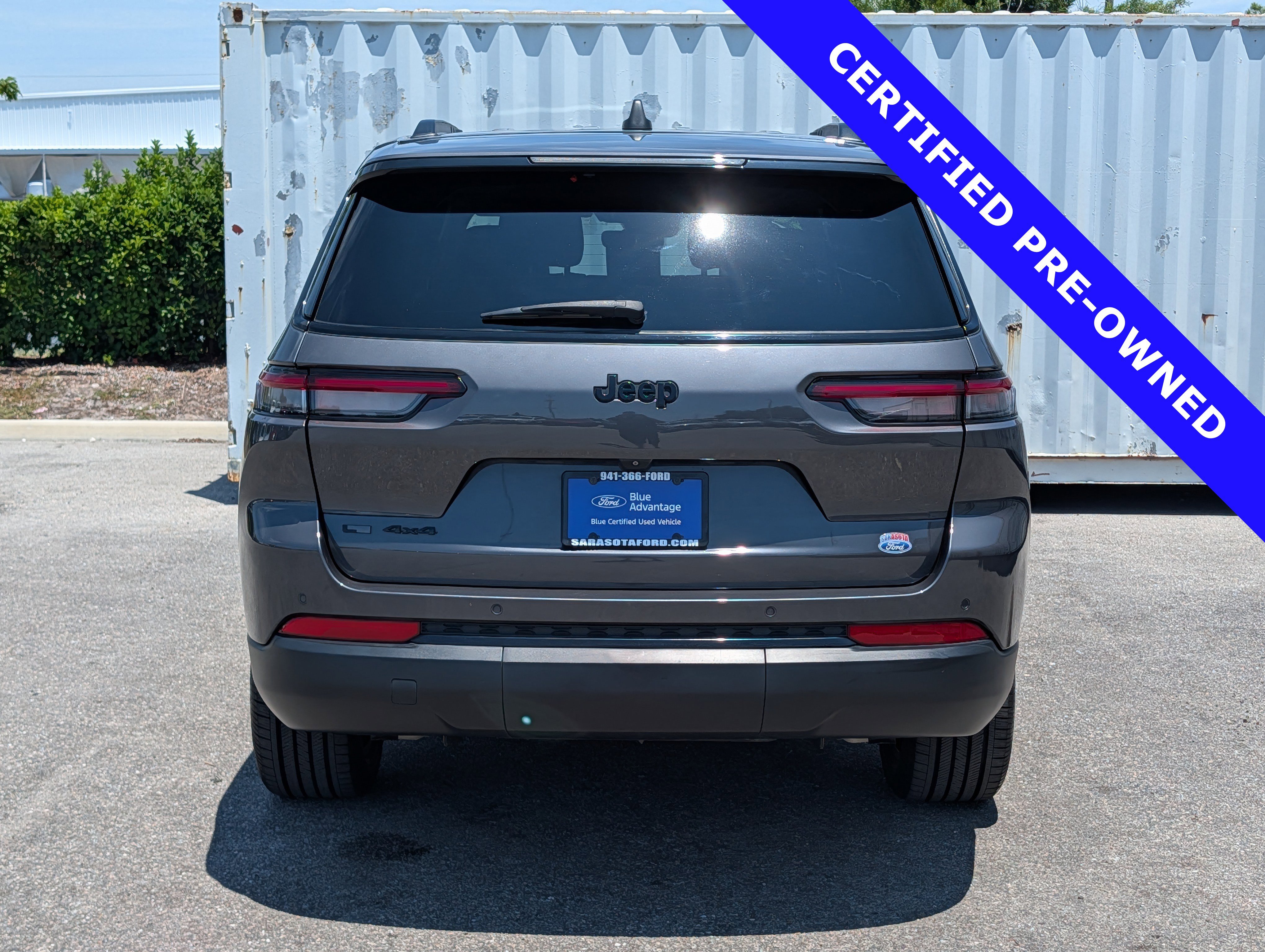 Used 2021 Jeep Grand Cherokee L Laredo AWD/4WD image 5