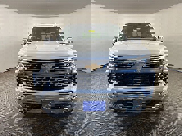 Used 2024 Chevrolet Silverado 1500 LTZ image 5