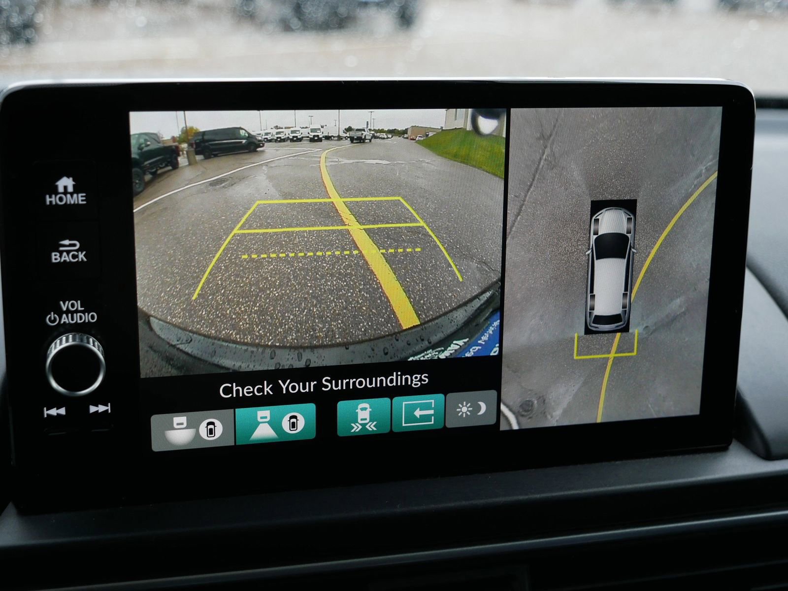 Used 2025 Honda Pilot Elite image 28