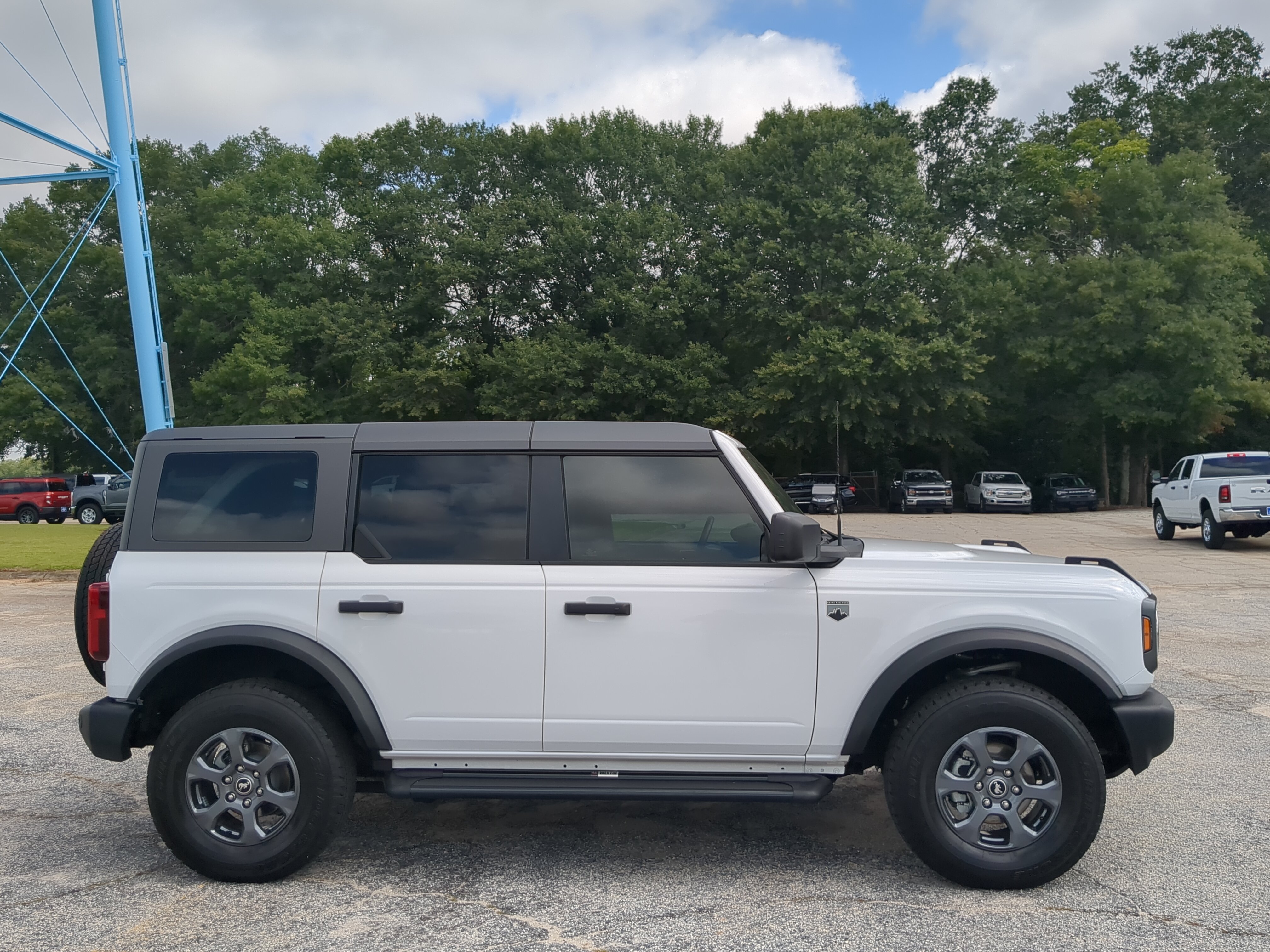 Certified 2024 Ford Bronco Big Bend AWD/4WD image 2