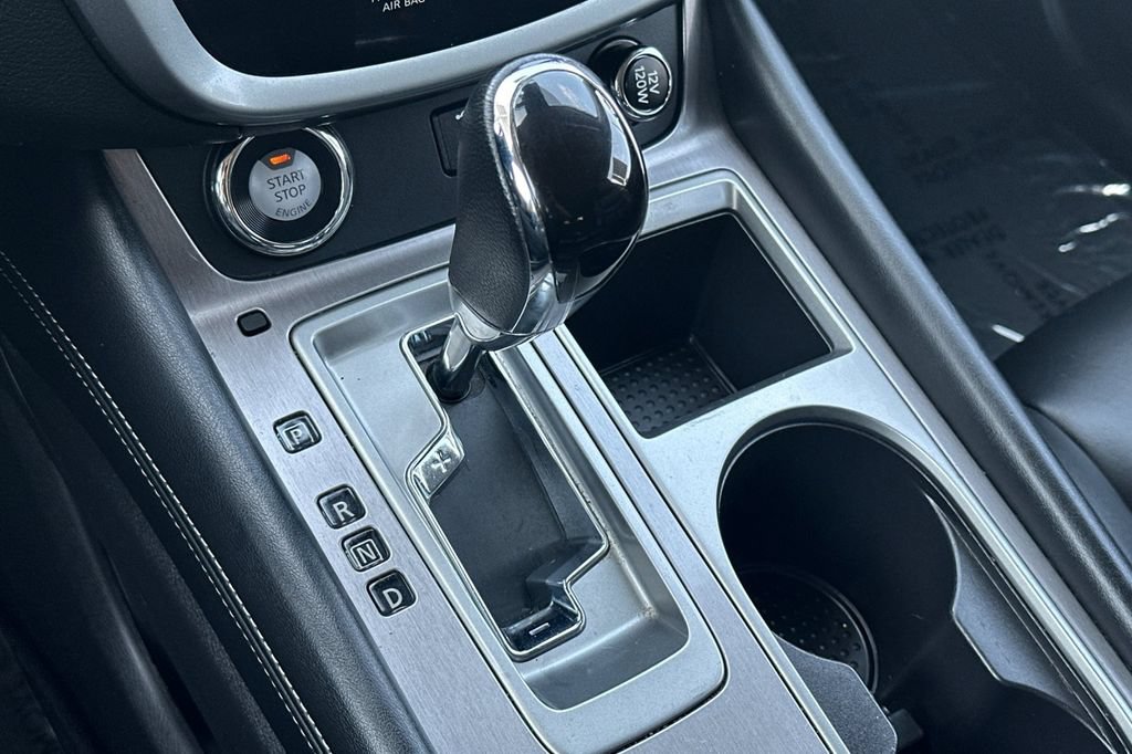 Used 2024 Nissan Murano SV w/ SV Midnight Edition Package FWD image 24
