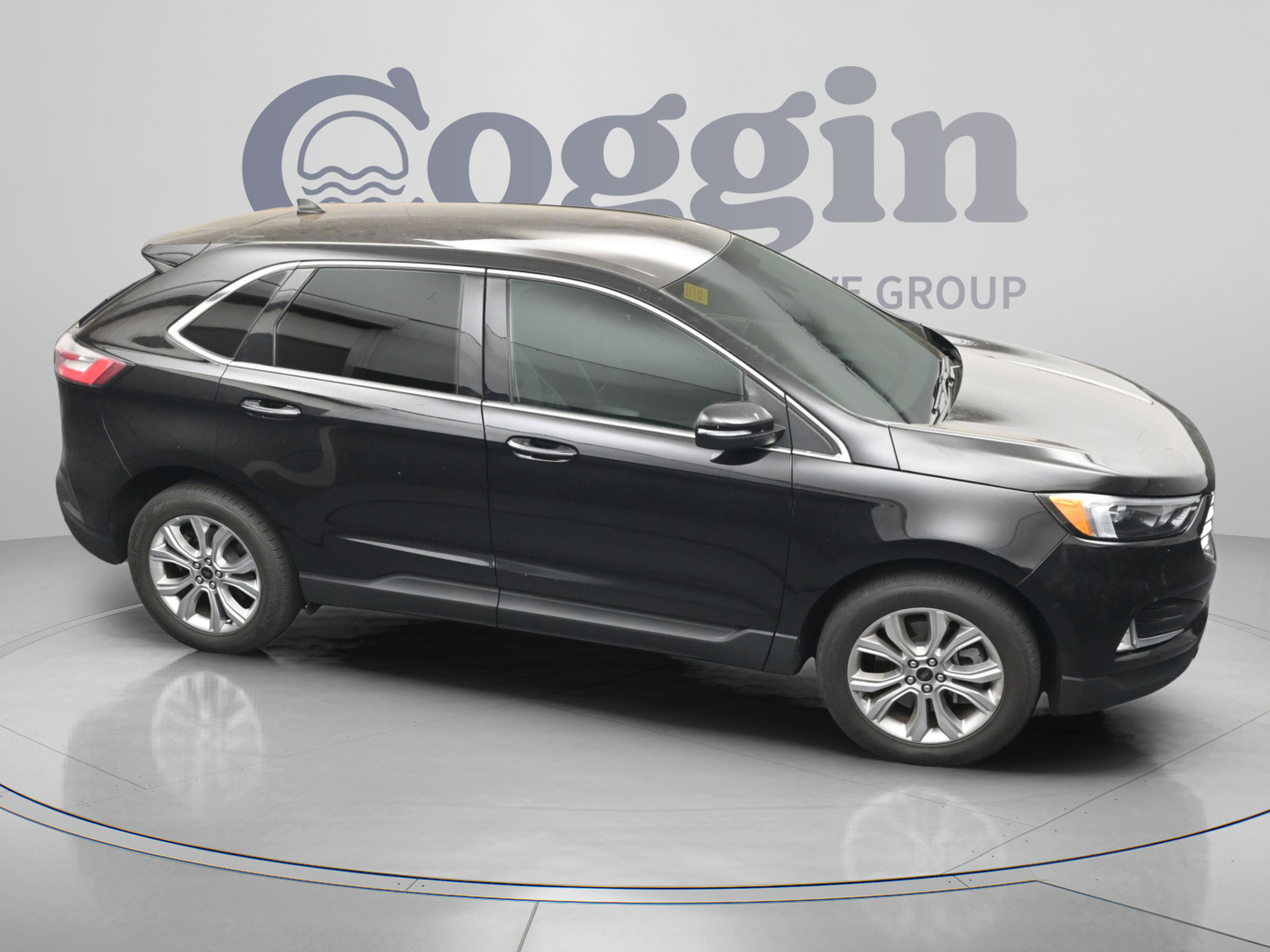 Certified 2024 Ford Edge Titanium AWD/4WD image 17