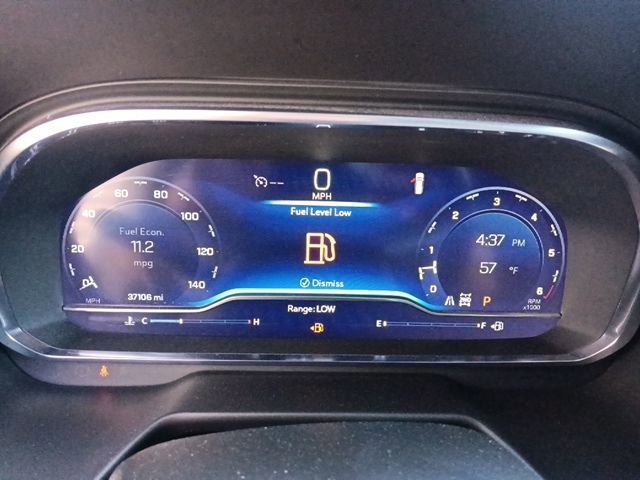 Used 2024 Chevrolet Tahoe Z71 w/ Luxury Package image 20