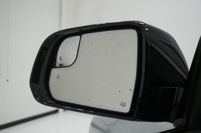 Used 2024 Jeep Wagoneer 4WD image 16