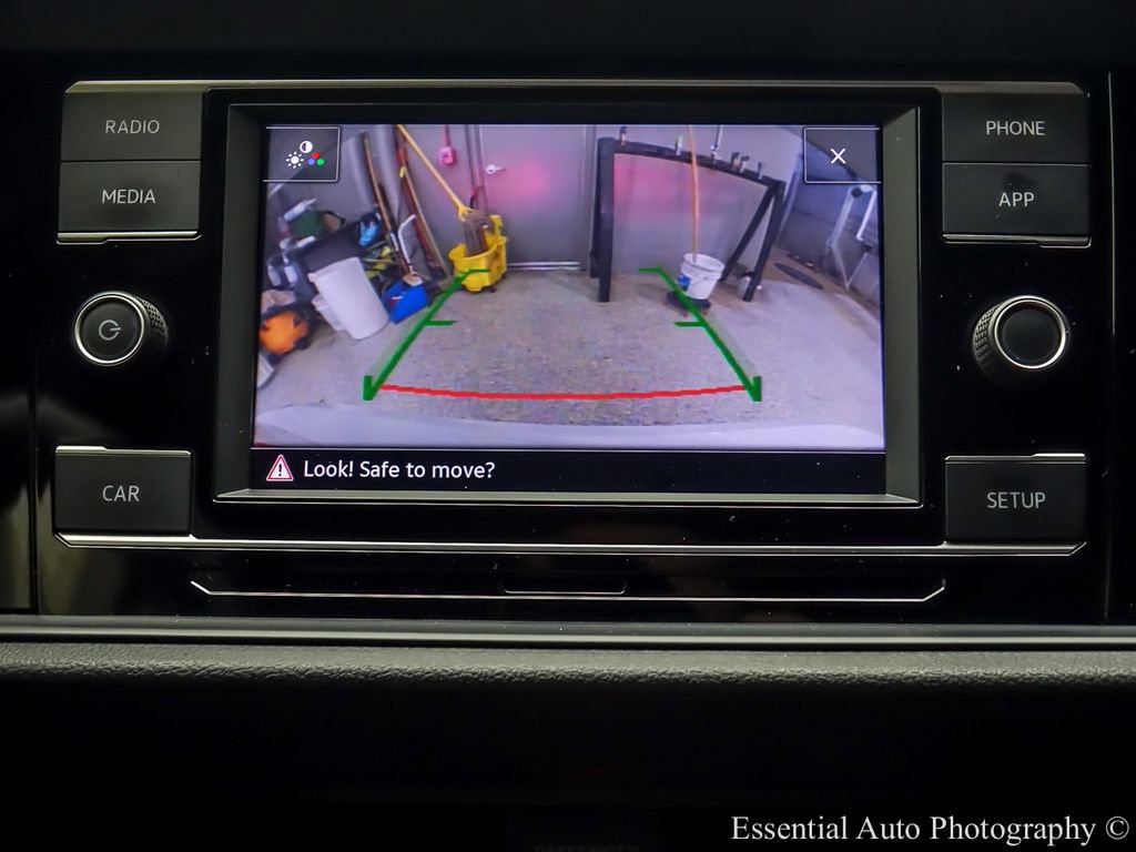 Used 2019 Volkswagen Jetta GLI FWD image 16