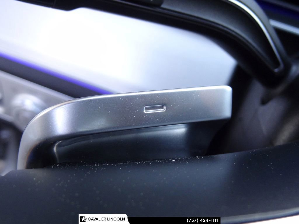 Used 2024 Mercedes-Benz GLS 450 4MATIC image 27