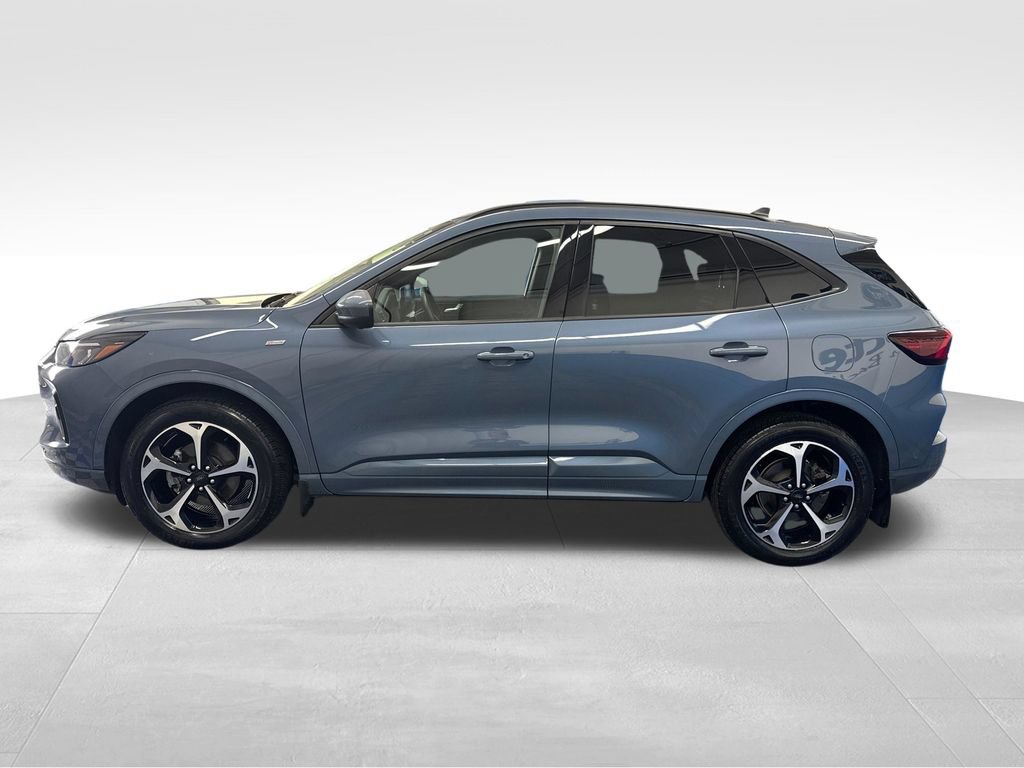 Certified 2024 Ford Escape ST-Line Elite w/ Premium Technology Package AWD/4WD image 2