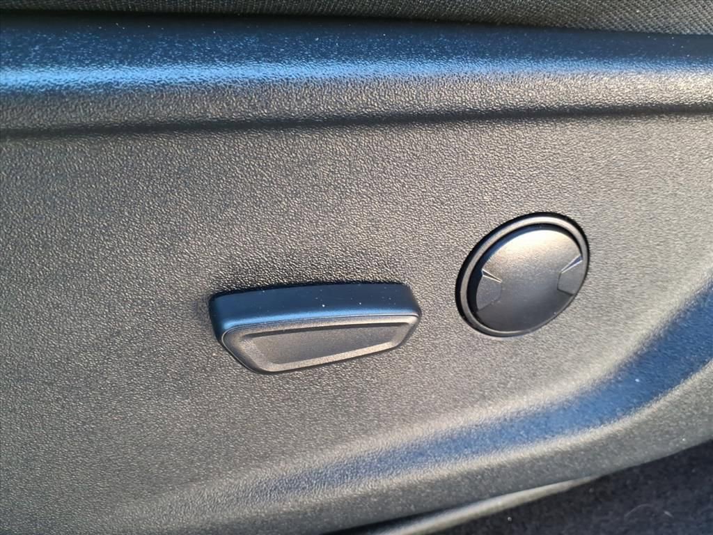 Certified 2025 Ford F150 XLT w/ Equipment Group 301A Standard image 14