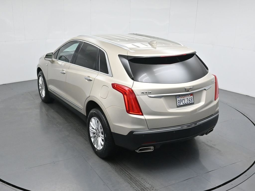 Used 2017 Cadillac XT5 FWD image 40