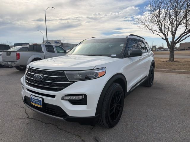 Certified 2023 Ford Explorer XLT w/ Equipment Group 202A image 8