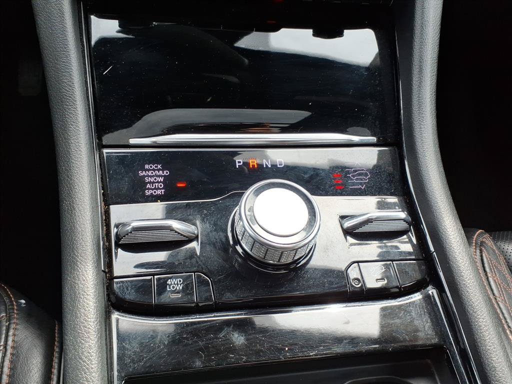 Used 2022 Jeep Grand Cherokee L Summit w/ Luxury Tech Group V AWD/4WD image 21