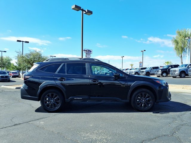 Used 2025 Subaru Outback Onyx Edition AWD/4WD image 6